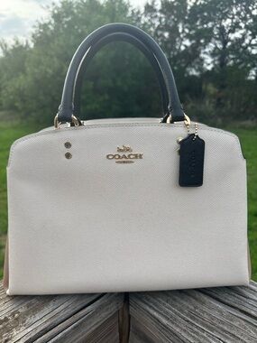 NWT Lillie Color Block Coach Two-Tone Dome Satchel in Cream and Black